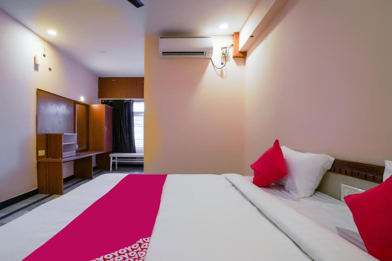 Hotel O Raja Residency Near Snow World Secundurabad Exterior photo